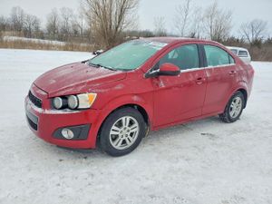 Chevrolet Aveo (Sonic) LT 1.8L 4 2013