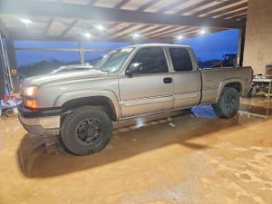 Chevrolet Silverado 1500 K1500 5.3L 8 2004