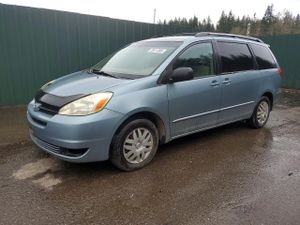 Toyota Sienna CE 3.3L 6 2004