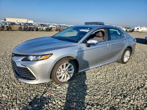 Toyota Camry LE 2.5L 4 2023