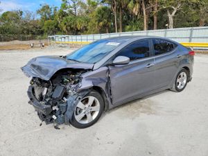 Hyundai Elantra GLS 1.8L 4 2013