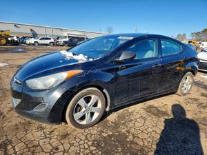 Hyundai Elantra GLS 1.8L 4 2013