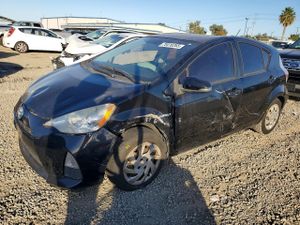 Toyota Prius 1.5L 4 2014
