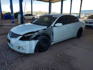 Nissan Altima BASE 2.5L 4 2011