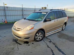 Toyota Sienna CE 3.5L 6 2007