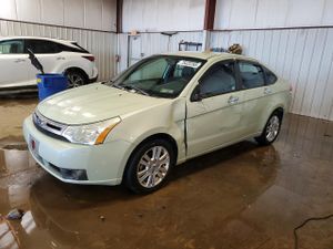 Ford Focus SEL 2.0L 4 2010