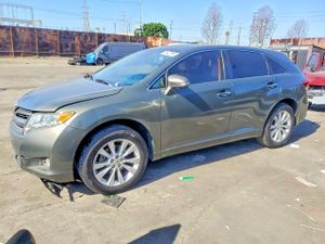 Toyota Venza LE 2.7L 4 2014