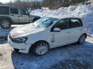 Volkswagen Golf 2.0L 4 2011