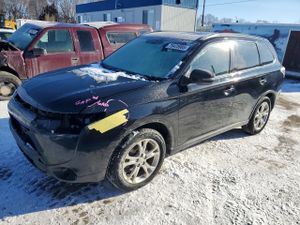 Mitsubishi Outlander SE 2.4L 4 2015