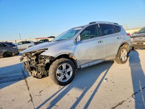 Toyota Rav4 XLE 2.5L 4 2013