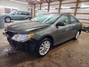 Toyota Camry L 2.5L 4 2013