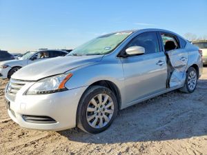 Nissan Sentra S 1.8L 4 2015