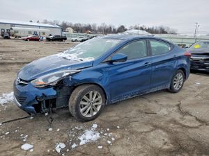 Hyundai Elantra SE 1.8L 4 2014