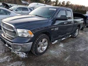RAM 1500 SLT 5.7L 8 2015