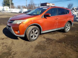 Toyota Rav4 XLE 2.5L 4 2015