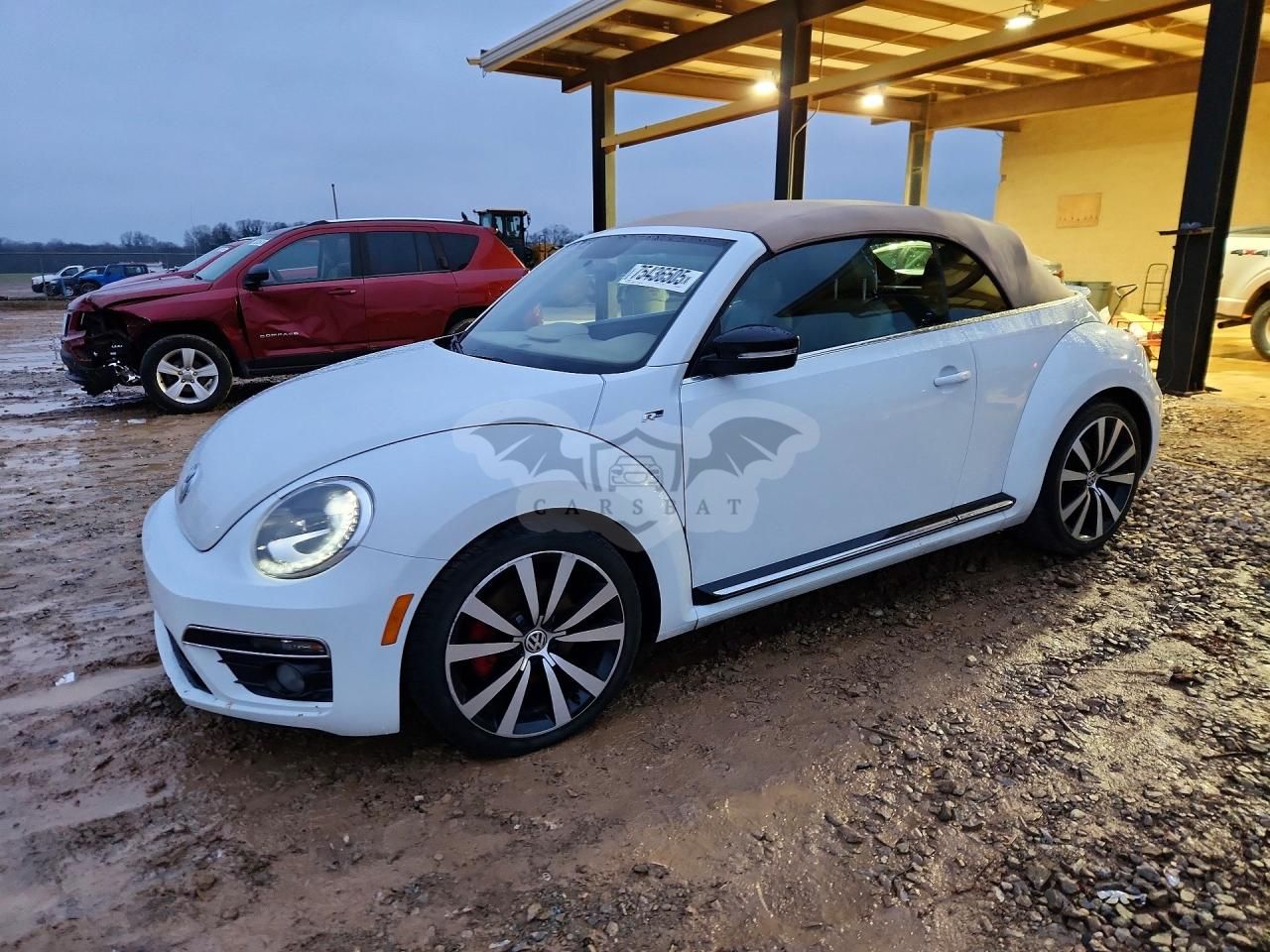 Volkswagen Beetle TURBO 2.0L 4 2014