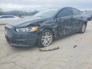 Ford Fusion SE 2.5L 4 2013