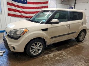 Kia Soul + 2.0L 4 2013