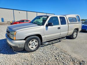 Chevrolet Silverado 1500 C1500 CLASSIC 5.3L 8 2007