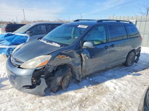 Toyota Sienna 3.5L 6 2010