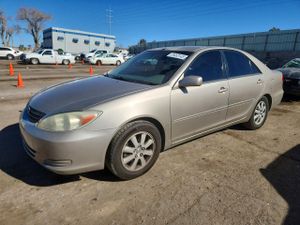 Toyota Camry LE 3.0L 6 2002