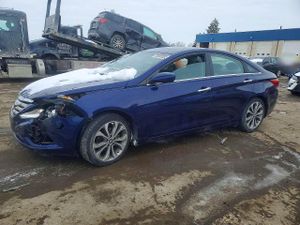 Hyundai Sonata SE 2.0L 4 2013
