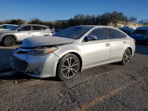 Toyota Avalon BASE 3.5L 6 2013