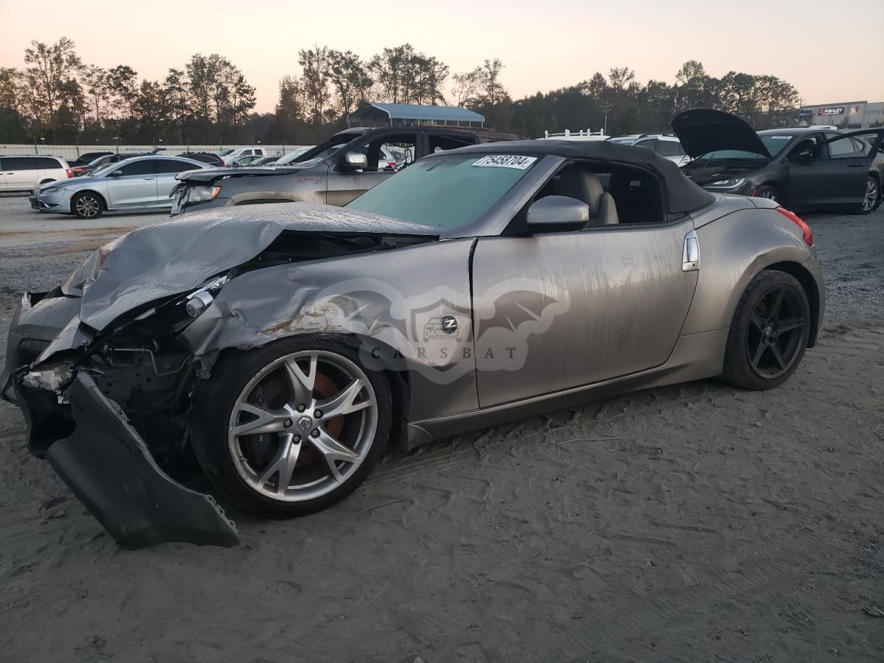 Nissan 370z 3.7L 6 2010