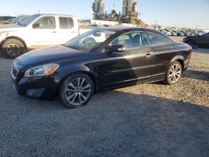 Volvo C70 T5 2.5L 5 2012