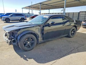 Dodge Challenger SXT 3.6L 6 2015
