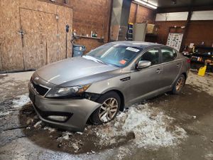 Kia Optima LX 2.4L 4 2013
