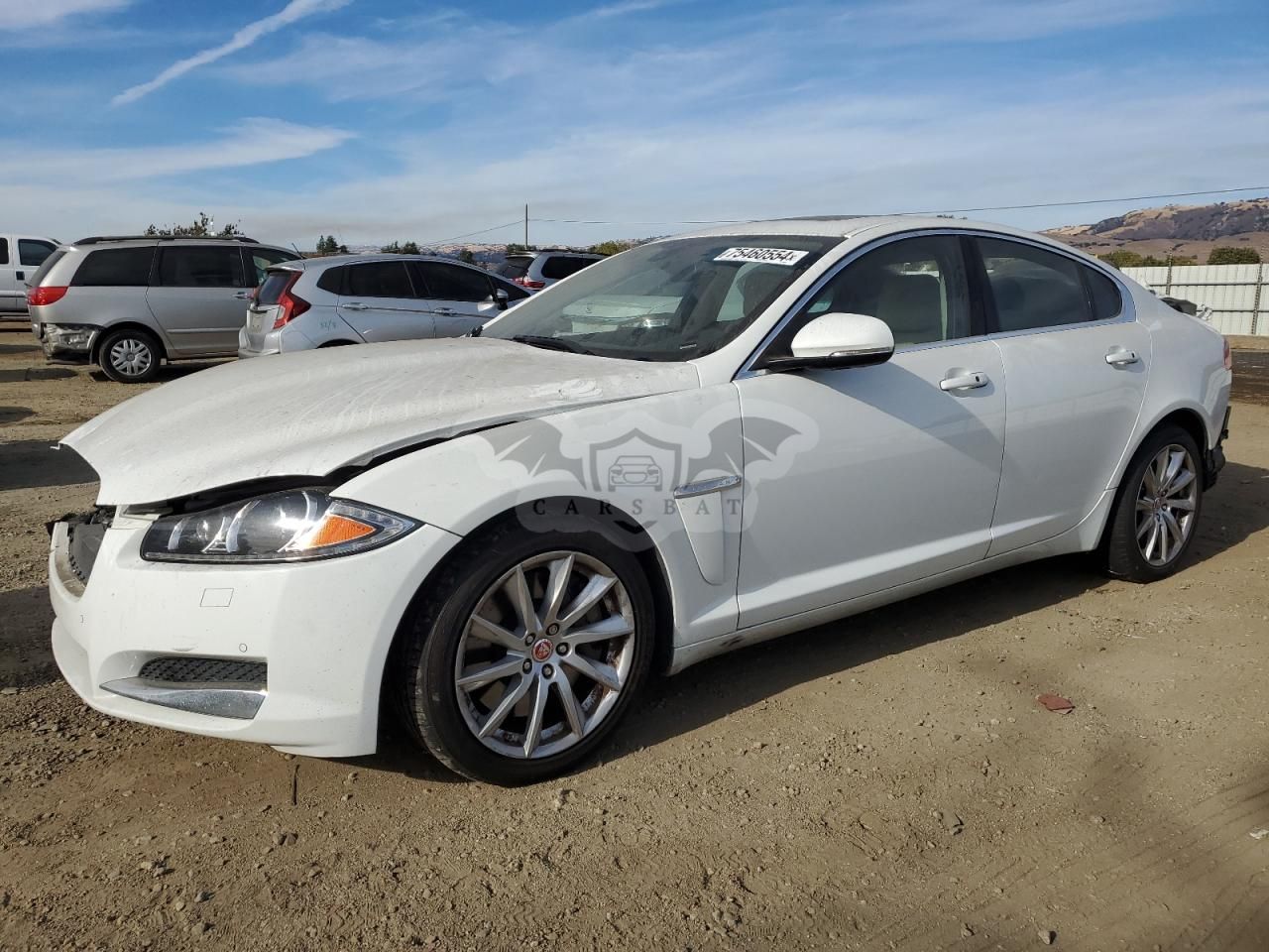 Jaguar XF 2.0T PREMIUM 2.0L 4 2015