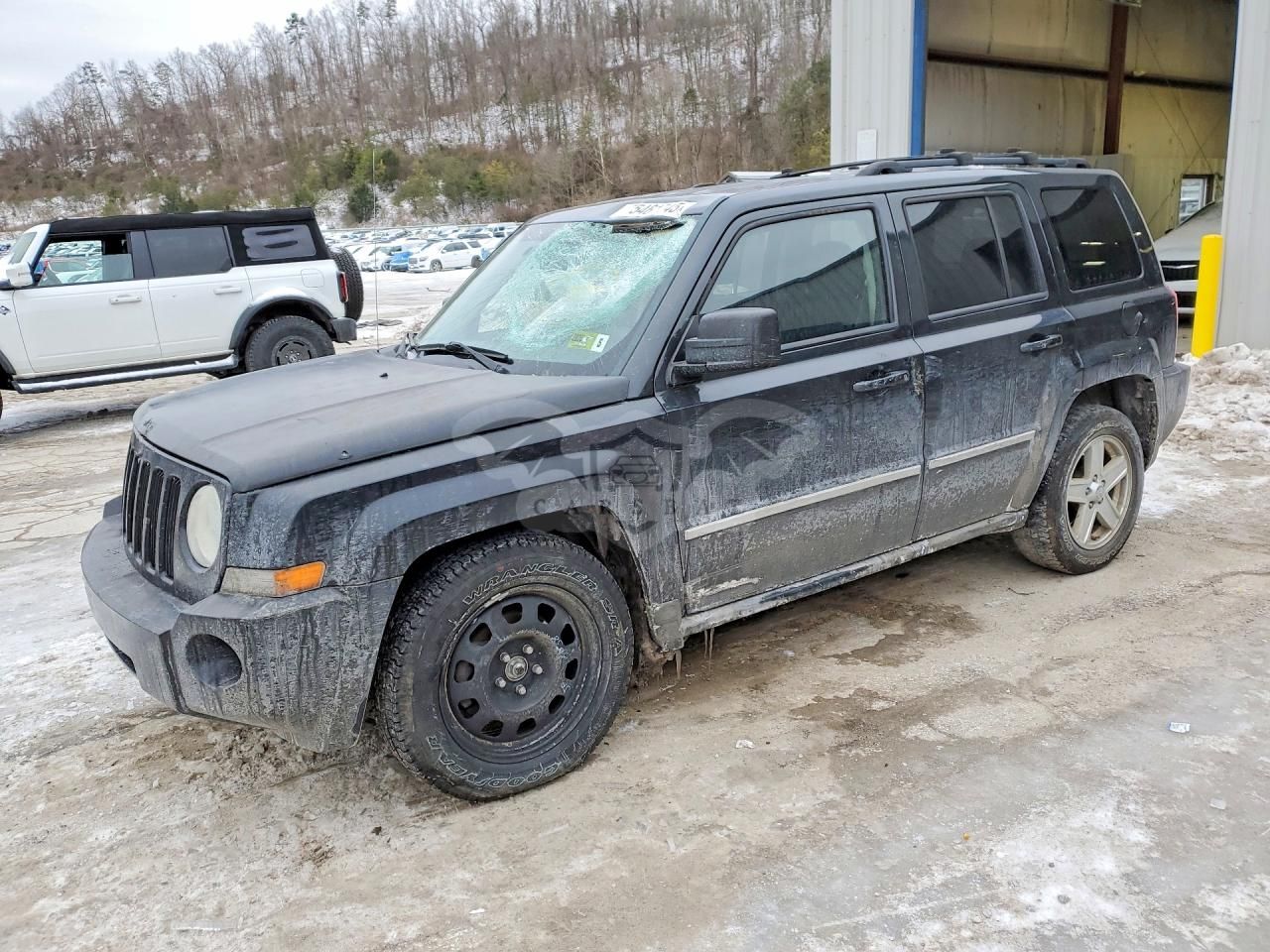 Jeep Patriot SPORT 2.4L 4 2010