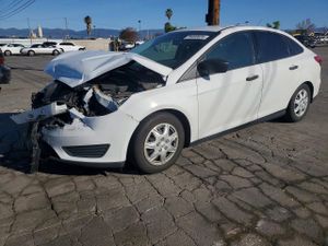 Ford Focus S 2.0L 4 2015