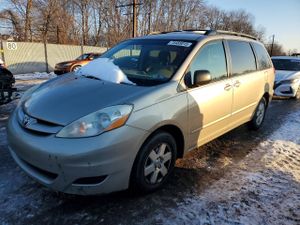 Toyota Sienna CE 3.5L 6 2007