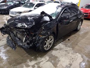 Nissan Maxima S 3.5L 6 2013