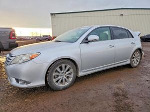 Toyota Avalon BASE 3.5L 6 2011