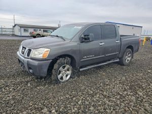 Nissan Titan XE 5.6L 8 2006
