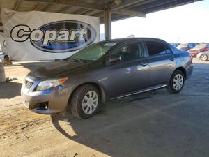 Toyota Corolla BASE 1.8L 4 2010