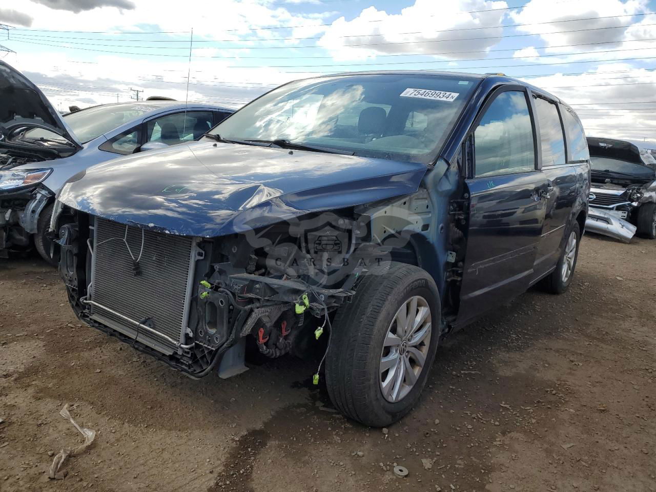 Volkswagen Routan SE 3.6L  6 2013