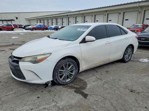 Toyota Camry LE 2.5L 4 2015
