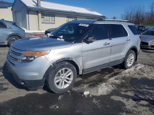Ford Explorer XLT 3.5L 6 2012