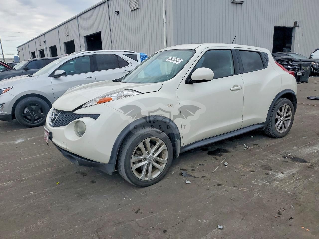 Nissan Juke S 1.6L 4 2013