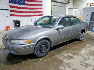 Toyota Camry CE 2.2L 4 1998