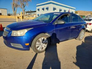 Chevrolet Cruze LS 1.8L 4 2012