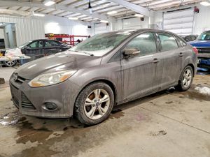 Ford Focus SE 2.0L 4 2014