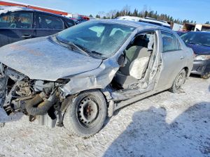 Toyota Corolla BASE 1.8L 4 2012