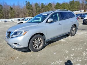 Nissan Pathfinder S 3.5L 6 2015