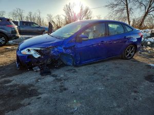 Ford Focus SE 2.0L 4 2013