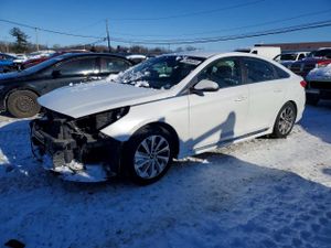 Hyundai Sonata SPORT 2.4L 4 2015